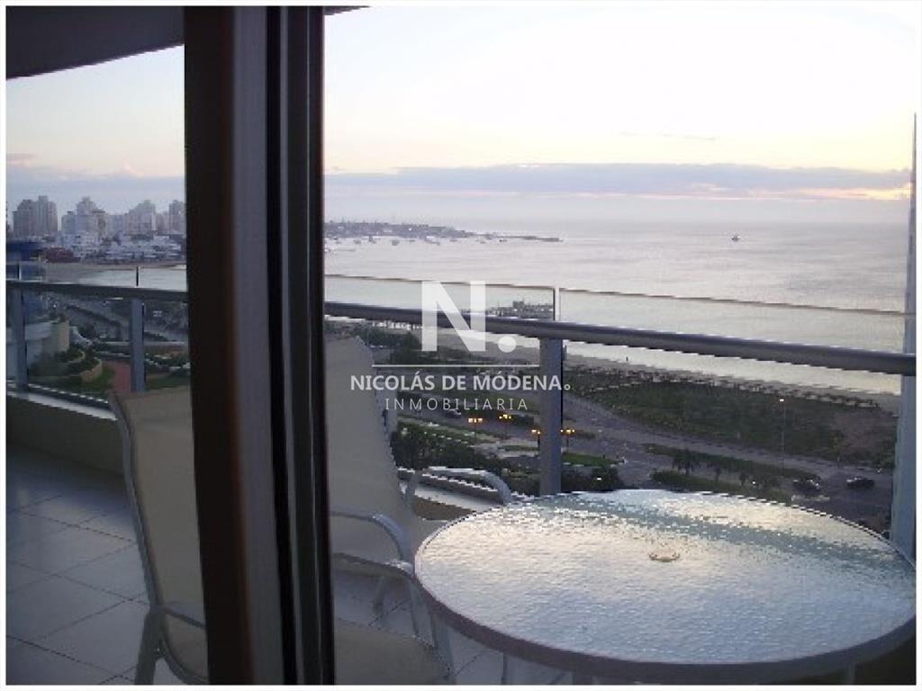 Apartamento en Punta del Este, Mansa