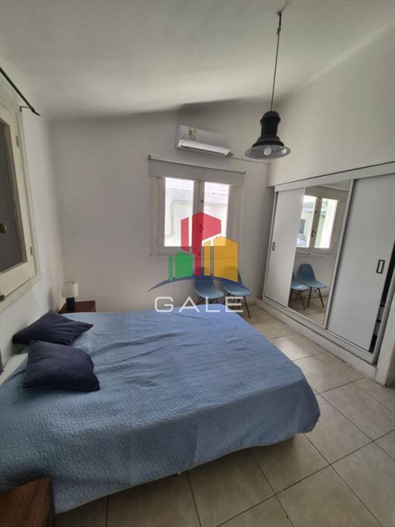 Casa de dos dormitorios en alquiler anual en del