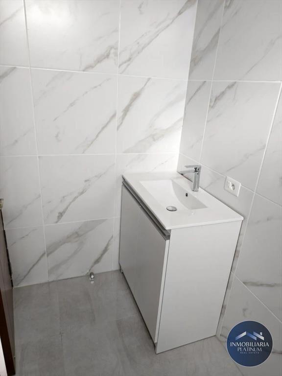 Apartamento en alquiler en Cerrito 2 dormitorios con galpon