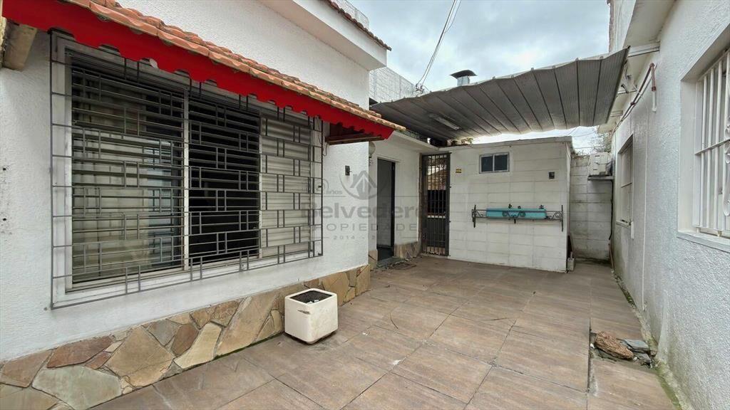 Apartamento en venta dos dormitorios en Belvedere Ref. 146