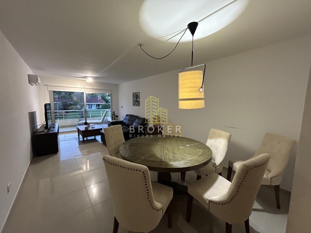 OPORTUNIDAD penthouse de 200m2 con terraza y en