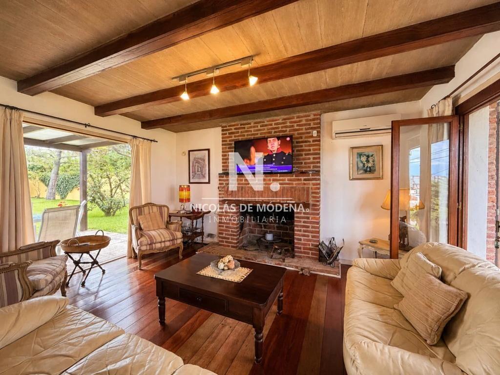 Vende hermosa casa en san rafael , cerca del mar,
