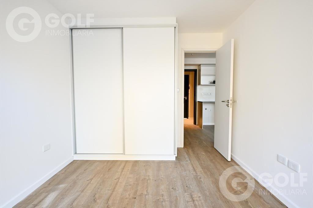Venta de apartamento de un dormitorio con terraza - Centro