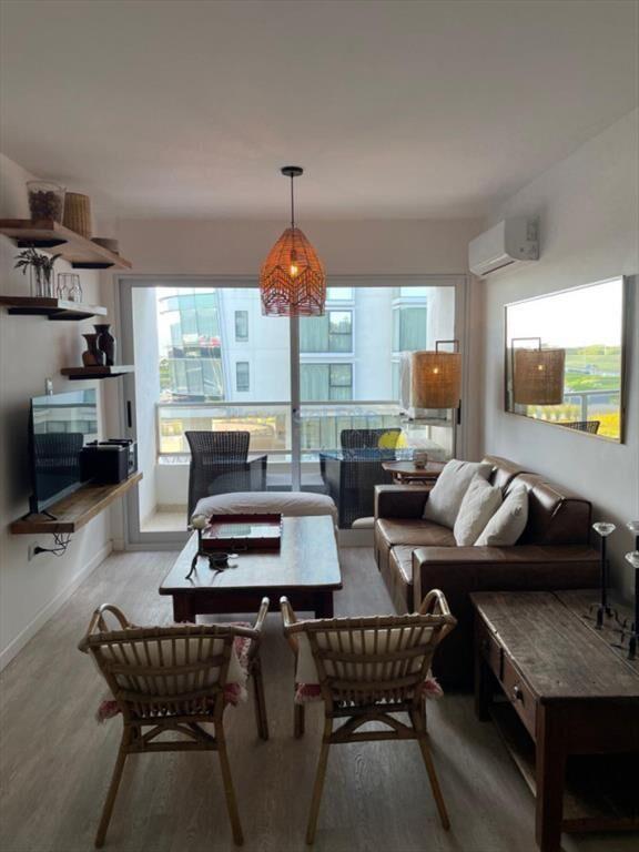 Apartamento en alquiler anual de 2 dormitorios en