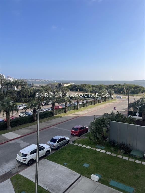 Apartamento en VENTA, Playa mansa, 1 dormitorio,
