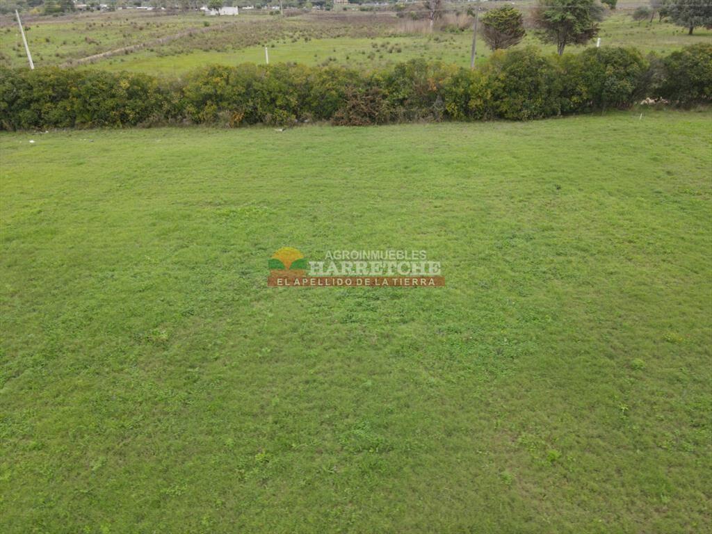 Terreno en Progreso, 360 m   en Jardín de los