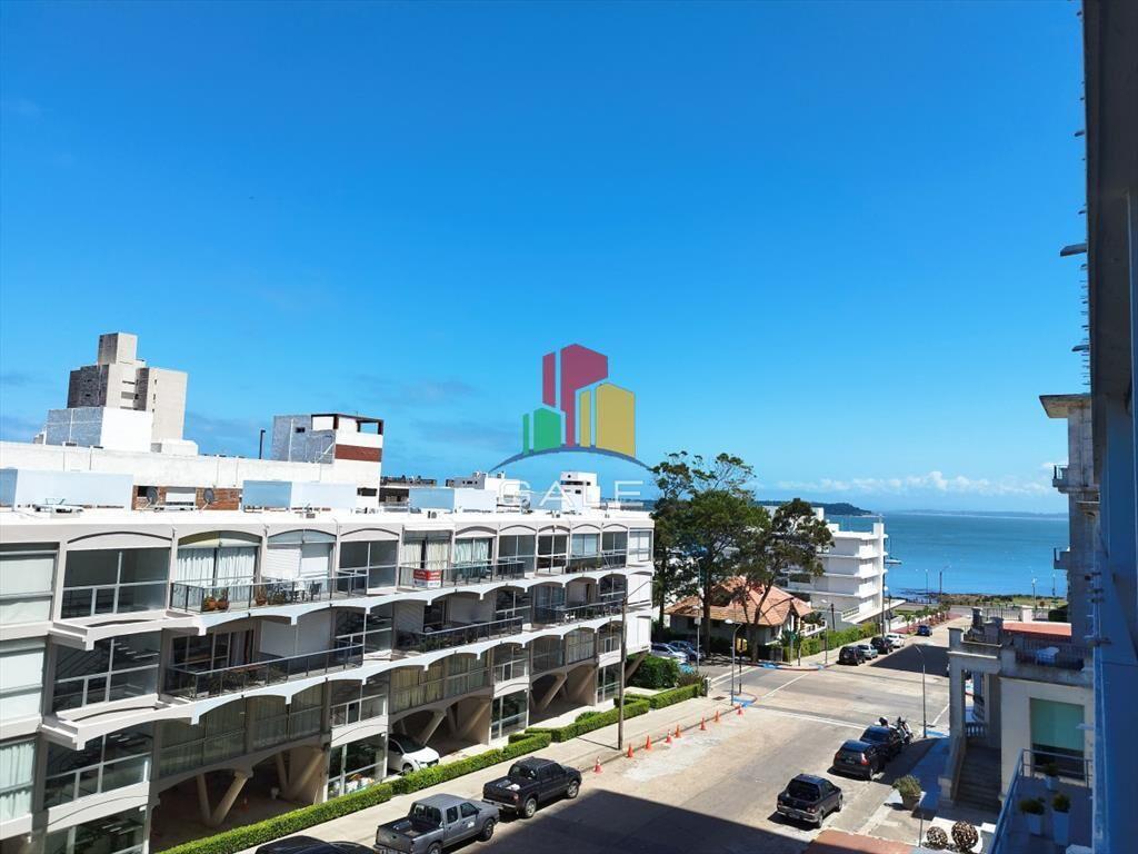 Apartamento de un dormitorio en venta en Punta