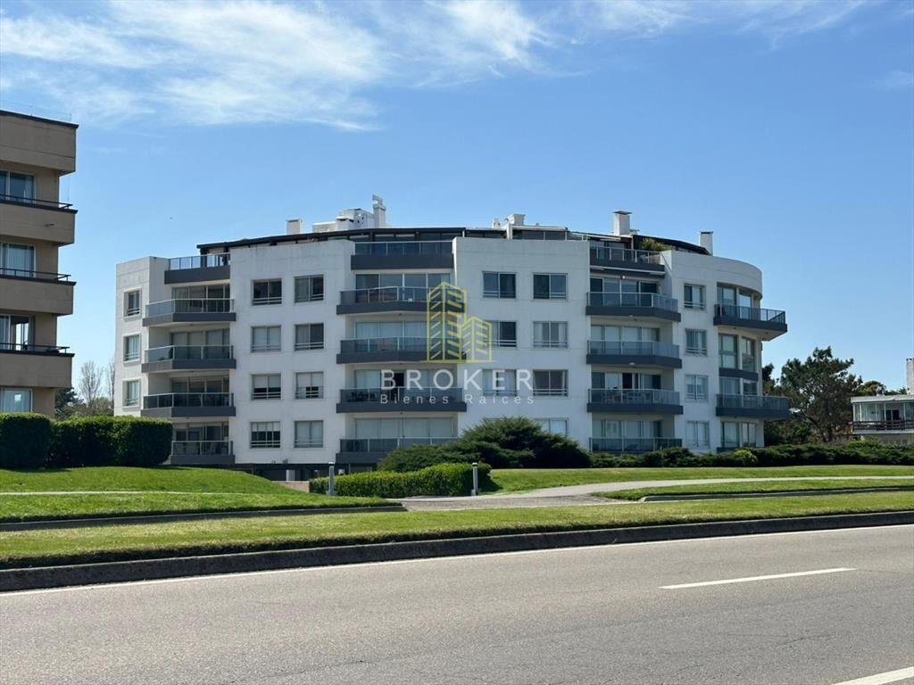 Alquiler departamento Punta del Este Mansa de en