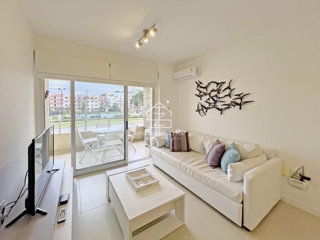 VENTA APARTAMENTO 1 DORMITORIO PLAYA MANSA PUNTA