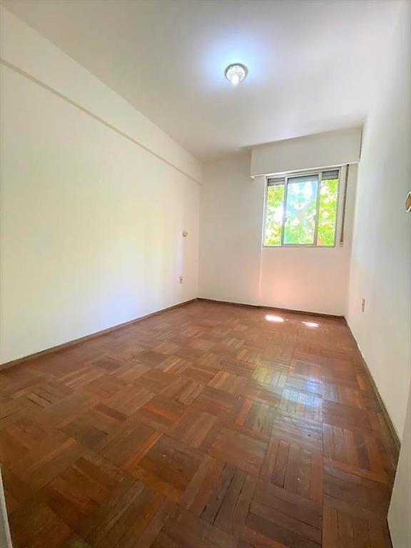 Apartamento En Venta 3 Dormitorios 2 baños en Parque Rodo