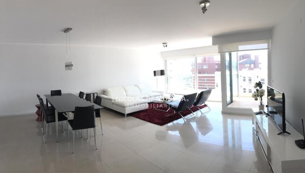 Departamento de 3 dormitorios en Punta del Este