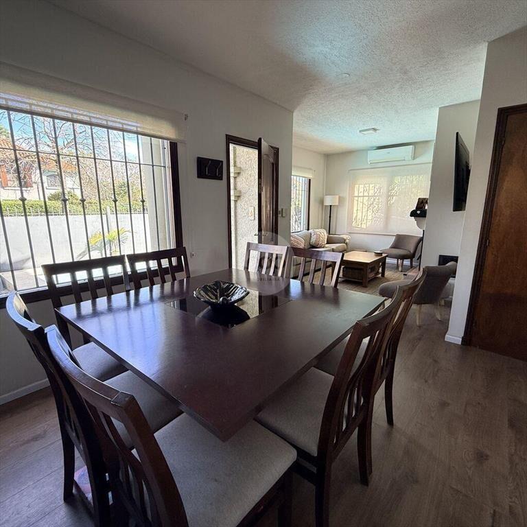 Venta Casa de 3 dormitorios con piscina climatizada en Parq