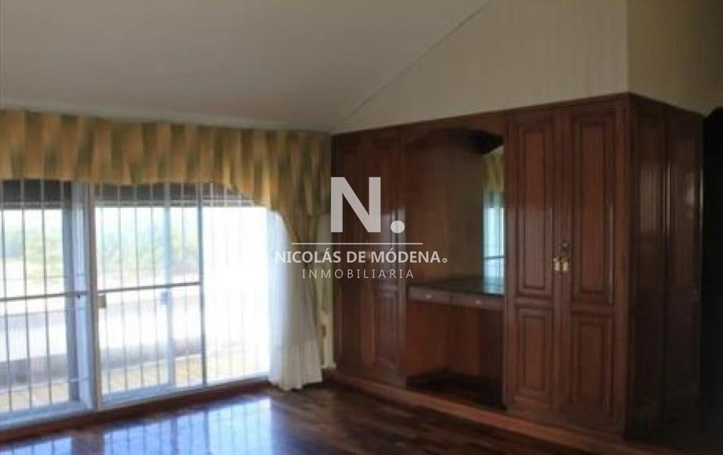 Casa en Venta de 5 dormitorios en Montevideo