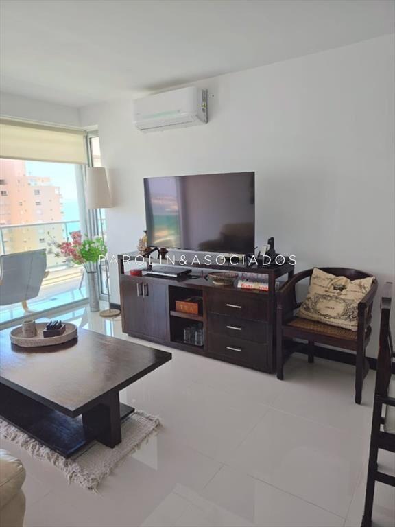 Departamento de 2 dormitorios en alquiler ubicado