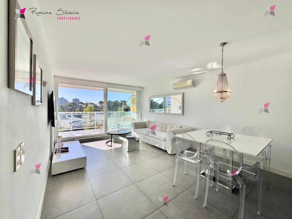 VENTA DE APARTAMENTO DE 1 DORMITORIO Y MEDIO EN