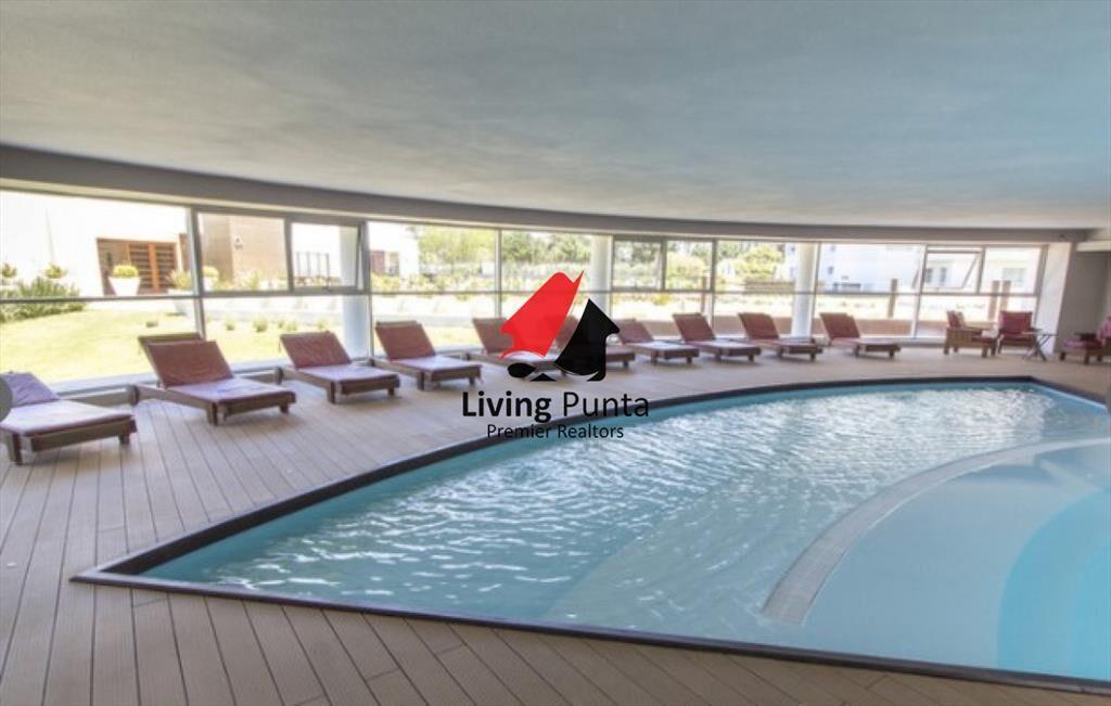 Apartamento en Venta de 3 dormitorios a Cuadras ,