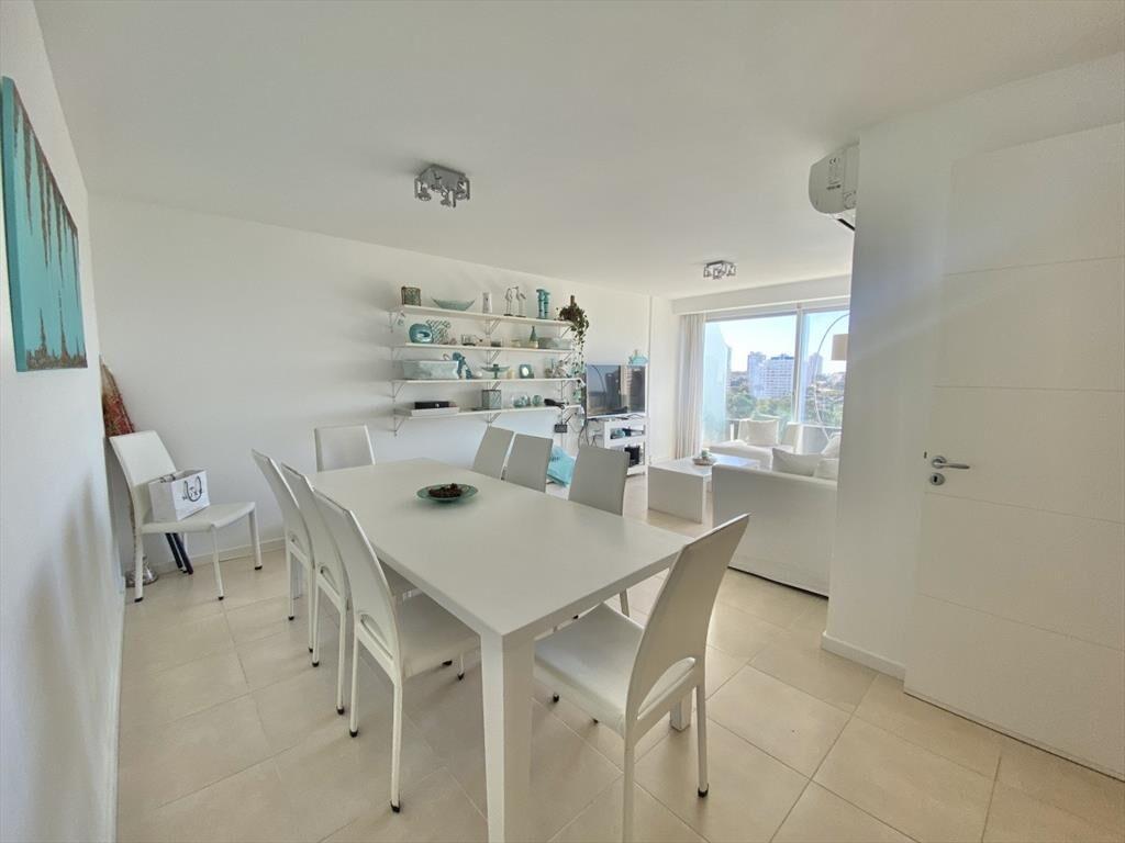 VENTA DE APARTAMENTO PENTHOUSE DE 3 DORMITORIOS