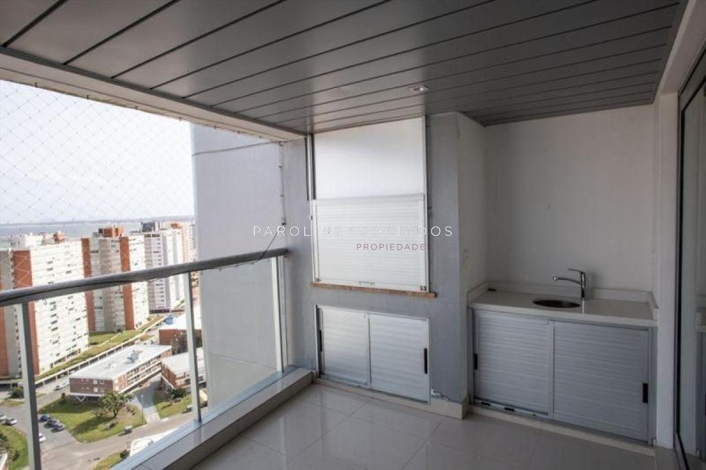 Apartamento en venta de 2 dormitorios en Miami