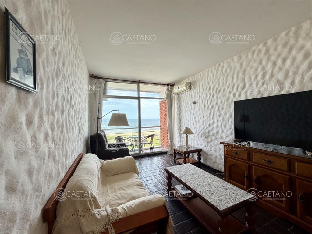 Venta apto. frente al mar