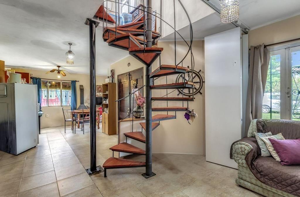 VENTA CASA 2 DORMITORIOS EN PLAYA HERMOSA