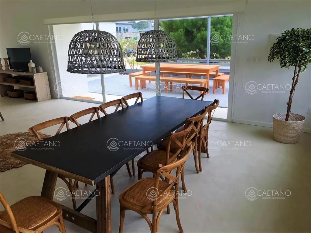 Venta casa 5 dormitorios, JosÃ© Ignacio