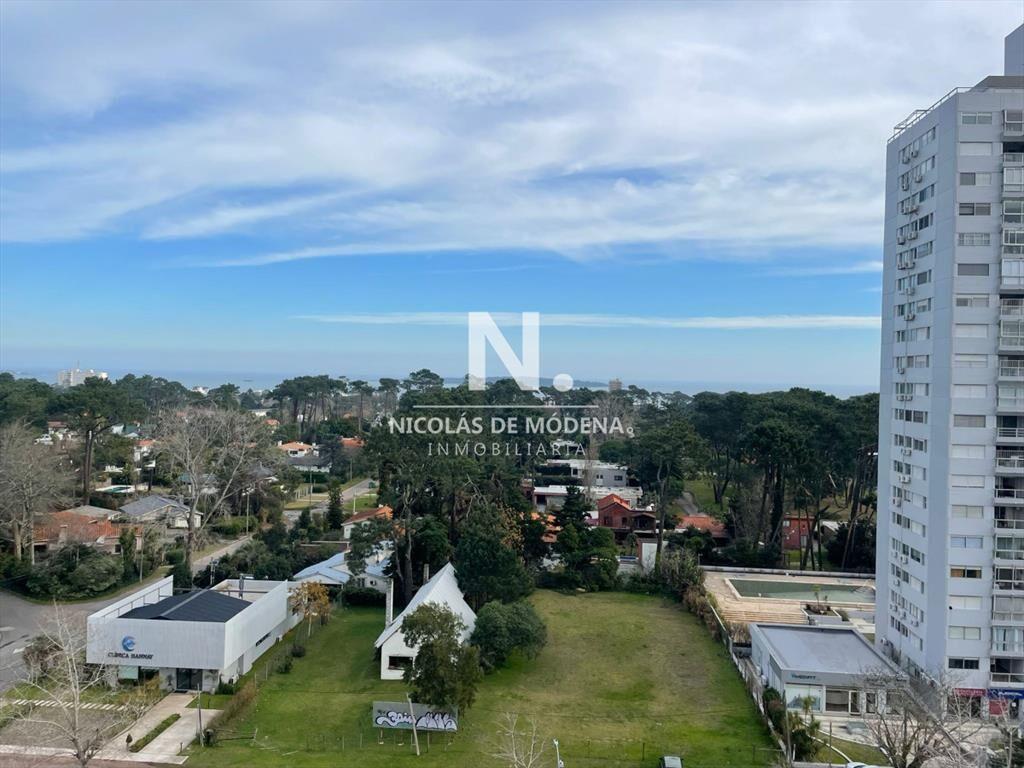 Departamento de 2 dormitorios en venta en Torre