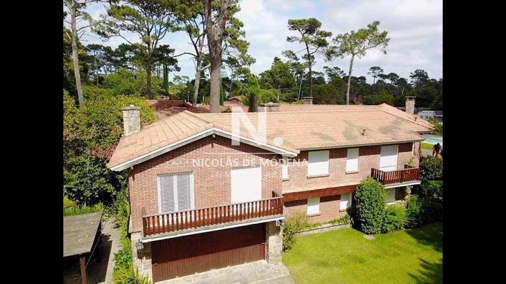 Casa en venta, zona Cantegril.