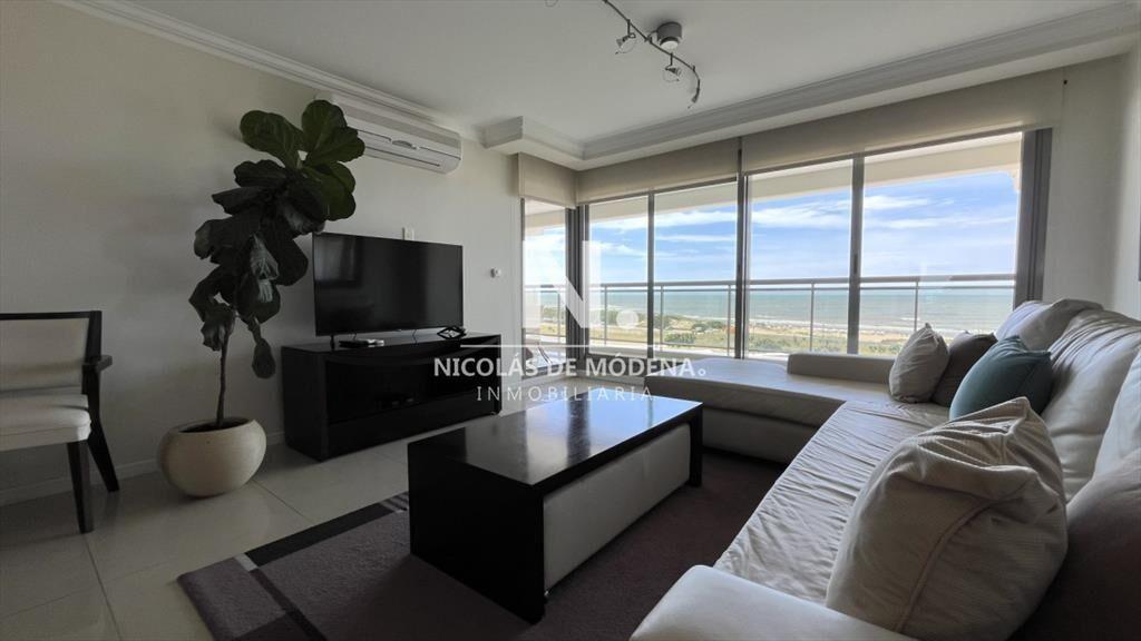 Torre Imperiale de 3 dormitorios en venta y alquiler