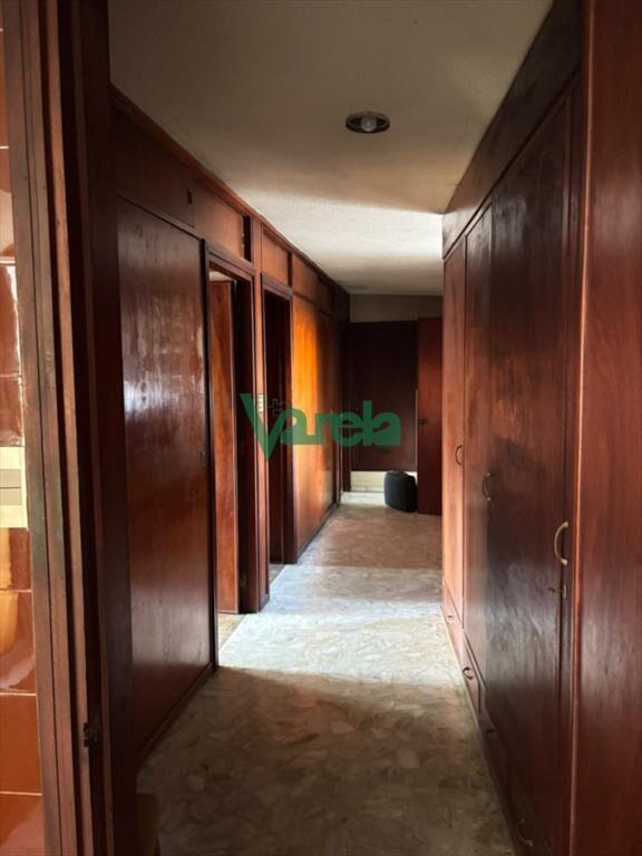 Venta de gran casa en parque Batlle de 5 dormitorios