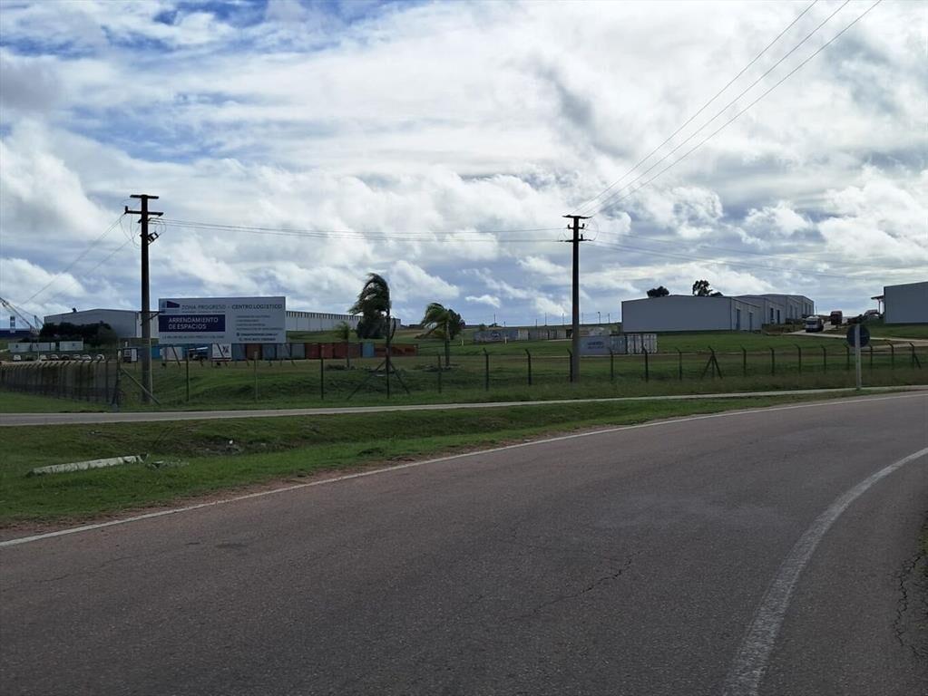 Chacra sobre Ruta 5, Progreso, km 28