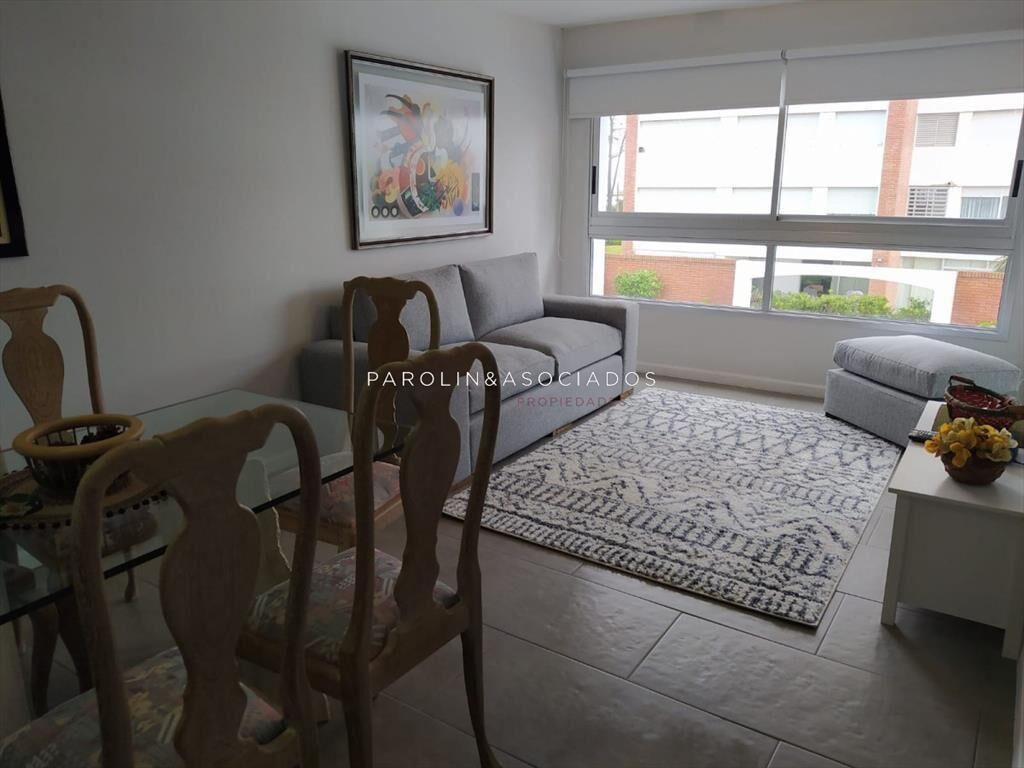 Apartamento en venta de 2 dormitorios en Playa