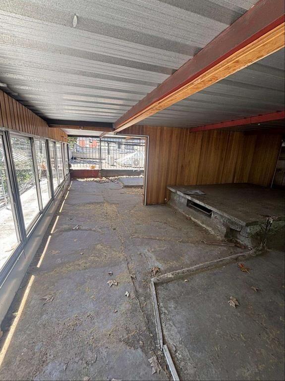 Alquiler Deposito Cordón 2 Baños Garaje primer piso escaler