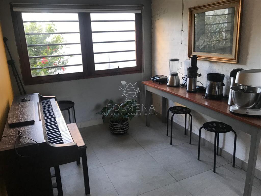 Casa en Peninsula - a metros de la playa de los