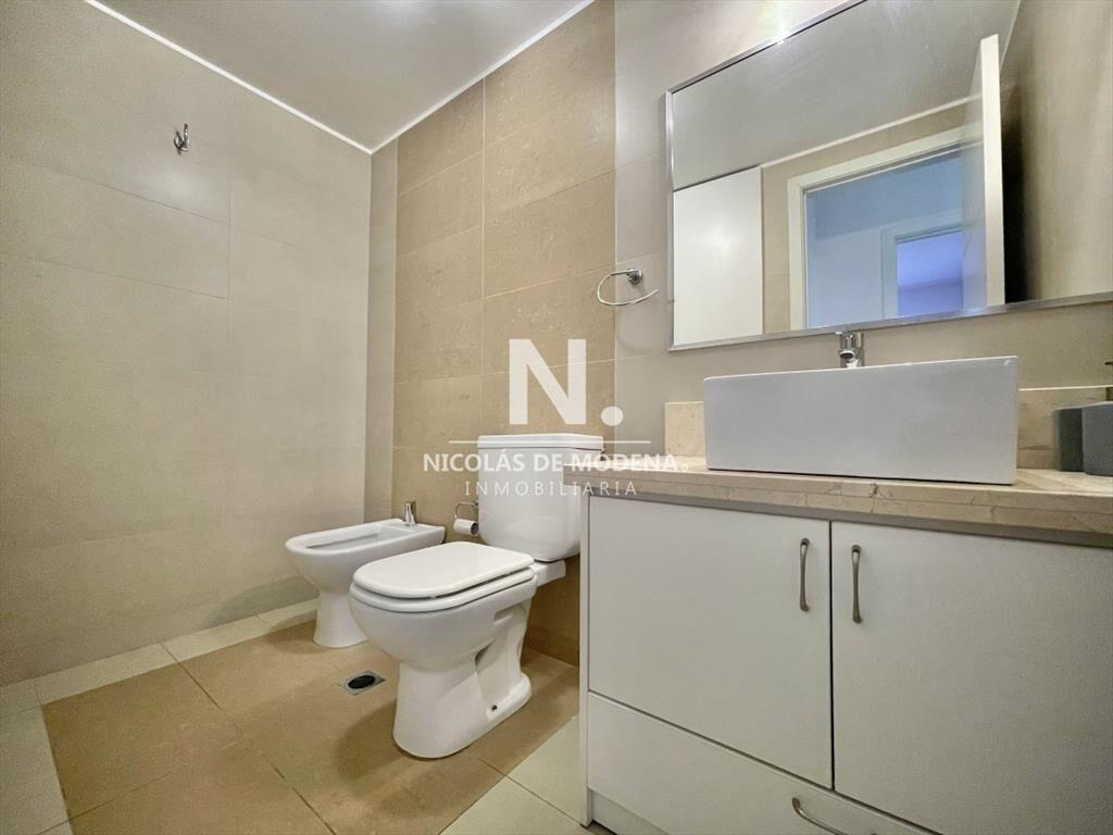 VENTA DE APARTAMENTO DE 1 DORMITORIO EN PENINSULA