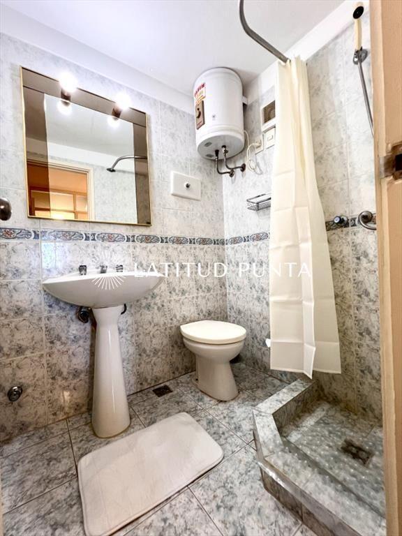 Apartamento 2 dormitorios mas dependencia. Mansa