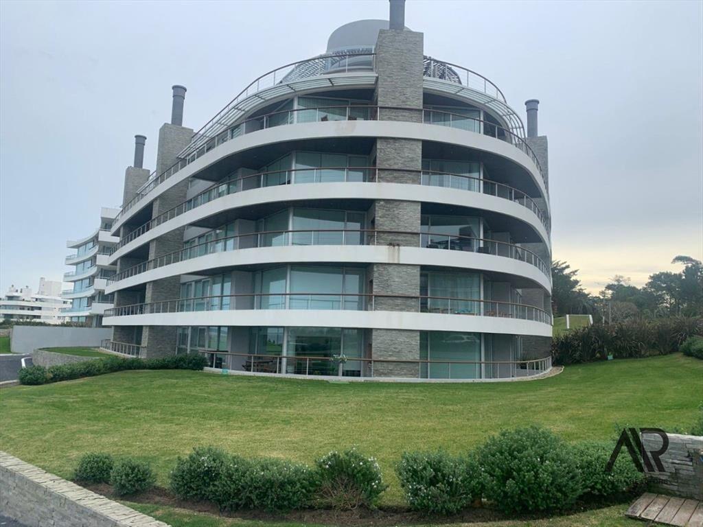 Venta Penhouse 4 dormitorios primera línea