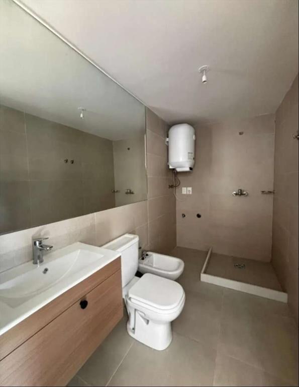 ALQUILER APARTAMENTO DE 1 DORMITORIO CON GARAGE