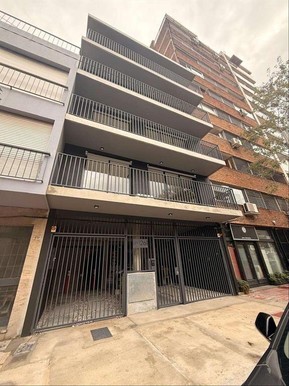 Estrene en Pocitos, oportunidad 1 dormitorio, balcón, conex