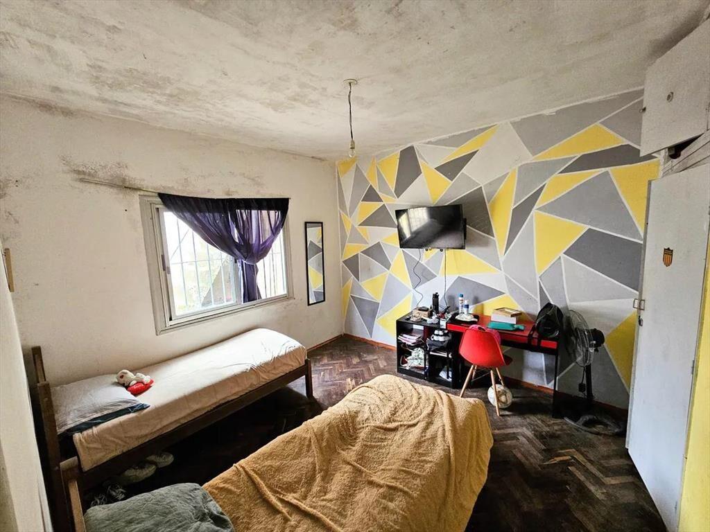 Apartamento en venta 2 dormitorios patio y cochera villa es
