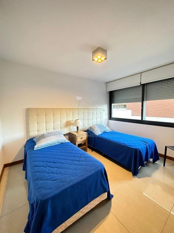 Venta departamento punta del este