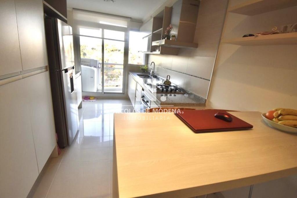 Venta de Apartamento 2 DORMITORIOS, mas de en