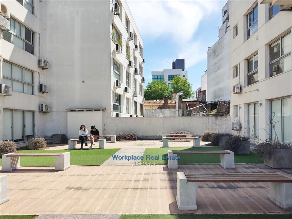 VENTA CON RENTA. OFICINA - A metros de WTC - BUCEO