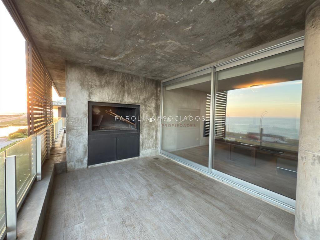 Apartamento en venta de 3dormitorios penthouse al