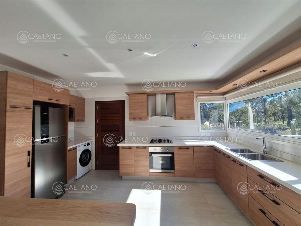 Casa a estrenar en la barra con piscina para la