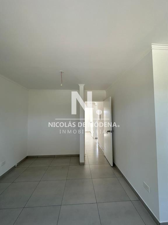 Casa a estrenar en propiedad horizontal en Altos