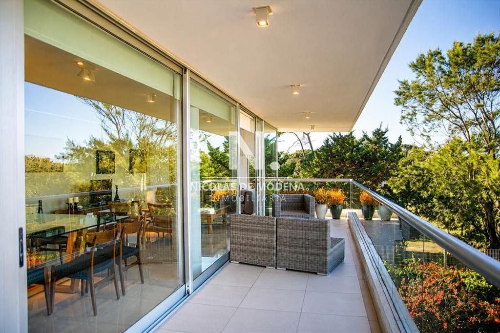 Departamento en venta en torre de categoría