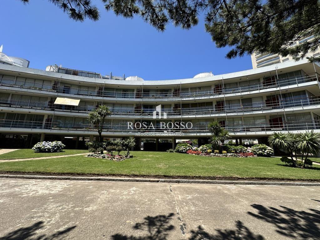 Apartamento Venta 3 dormitorios Mansa Punta del