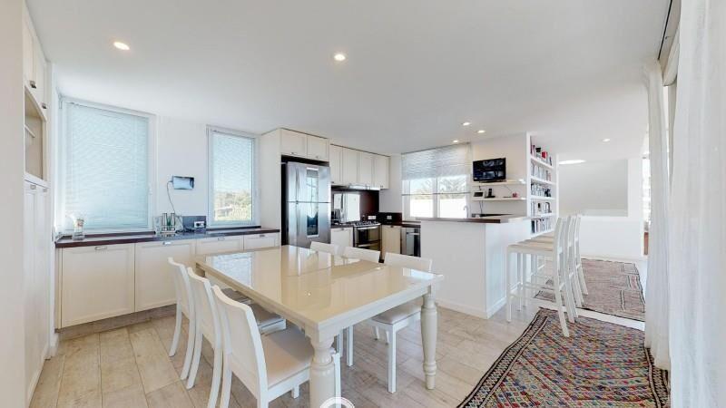 CASA 5 DORMITORIOS, MANSA, PUNTA DEL ESTE