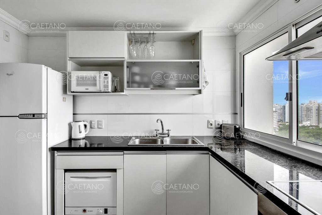 En venta departamento de 3 dormitorios en Punta del Este