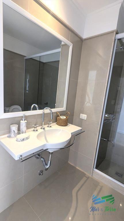 Venta de apartamento Petnhouse 3 dormitorios 3 baños frent